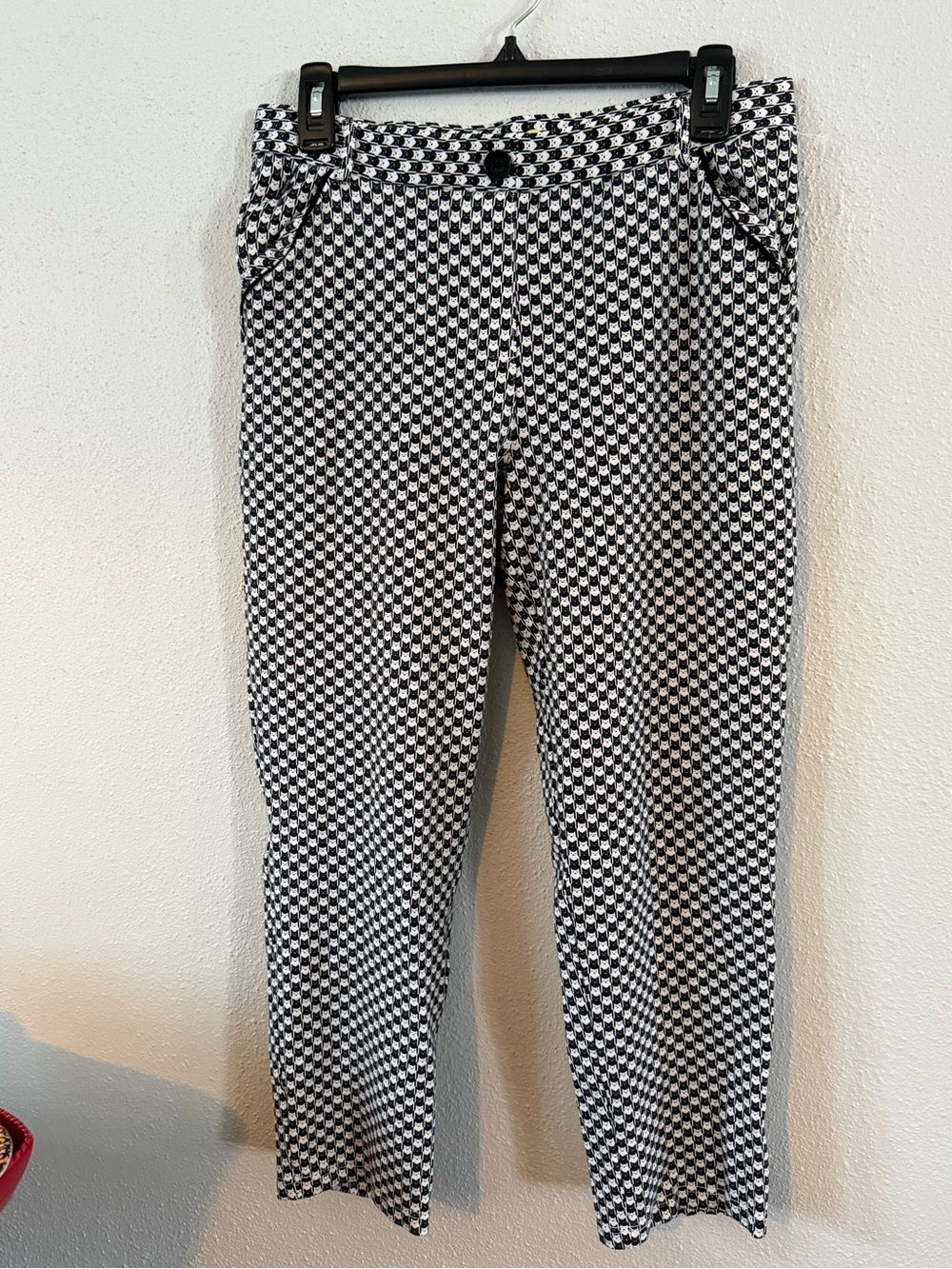 Betabrand Black & White Cat Stretch Pants in large petite
